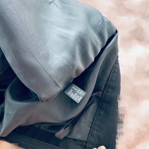 Theory Skinny Black Pants - High Rise, Stretchable - Picture 8 of 8